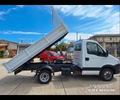 Iveco daily 3.0 35c15 ribaltabile trilaterale 2013