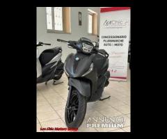 Piaggio Beverly 300 Deep Black Nuovo