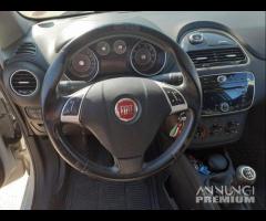 Fiat Punto 1.3 MJT II 75 CV 3 porte VAN - 17