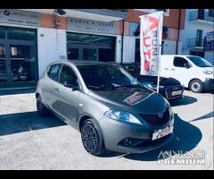 LANCIA Ypsilon 1.0 FireFly 5 porte S&S Hybrid Ec - 25