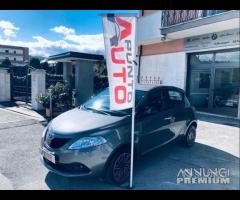 LANCIA Ypsilon 1.0 FireFly 5 porte S&S Hybrid Ec - 26