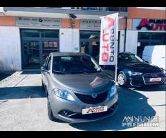 LANCIA Ypsilon 1.0 FireFly 5 porte S&S Hybrid Ec - 27