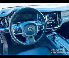 VOLVO V60 D3 Geartronic COCKPIT- CARPLAY - 19