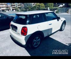 MINI Cooper 1.5 Cooper Hype STEPTRONIC - EURO6C - 28