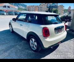 MINI Cooper 1.5 Cooper Hype STEPTRONIC - EURO6C - 29