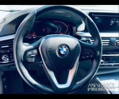 BMW 520 d Touring STEPTRONIC-FULL LED- COCKPIT - 13