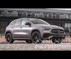 Disponiamo di ricambi per mercedes gla 2021