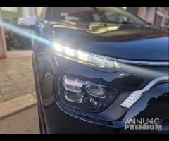 1 Citroen c3 v4 bluehdi 100 s&s shine pack b color