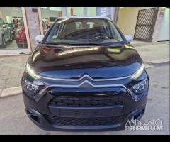 1 Citroen c3 v4 bluehdi 100 s&s shine pack b color