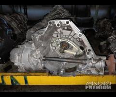 Cambio Manuale Per Audi A5 2.0 TD 4x4 Codice LRV