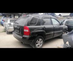 Ricambi Kia Sportage 2.0 D del 2005