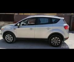 Ricambi Ford Kuga 2.0 D del 2009 motore G6DG