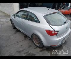 Seat Ibiza 2010 3 porte demolito per ricambi