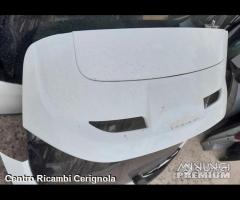 Portellone Ford focus con spoiler 2015