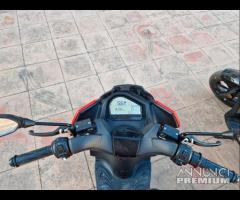 Seat Mó eScooter 125 - con zero km - 8