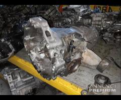 Cambio Manuale Per Audi A4 B5 TD Sigla DHF