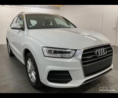 Audi Q3 2.0 TDI 120cv Navi Xeno Uniproprietario.