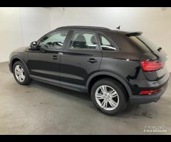 Audi Q3 2.0 TDI 120cv Automatica, Navigatore, Xeno - 2