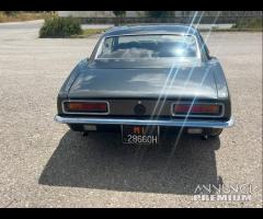 Chevrolet camaro del 1968 targhe nere iscritta asi