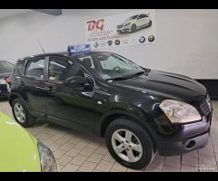 Nissan Qashqai 1.6 benz unico prop - 3