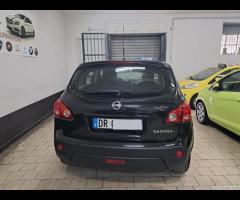 Nissan Qashqai 1.6 benz unico prop - 6