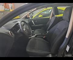 Nissan Qashqai 1.6 benz unico prop - 10