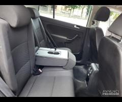 VOLKSWAGEN GOLF PLUS 1,6 TDI-FOTO TAGLIA E REVISIO - 16