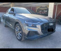 Audi Q8 50 TDI 286 CV quattro S-line