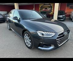 Audi A4 Avant 35 TDI/163 CV S tronic cockpit