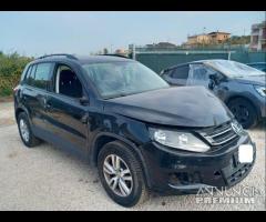 Volkswagen Tiguan 1.4 TSI 125cv 2015 incidentata - 2