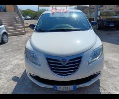 Lancia Ypsilon 0.9 TwinAir 85 CV 5 porte Metano Ec