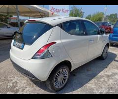 Lancia Ypsilon 0.9 TwinAir 85 CV 5 porte Metano Ec - 4