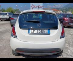 Lancia Ypsilon 0.9 TwinAir 85 CV 5 porte Metano Ec - 5