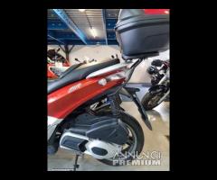 Piaggio MP3 300 - 2017 PATENTE B - FINANZIABILE