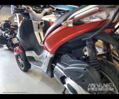 Piaggio MP3 300 - 2017 PATENTE B - FINANZIABILE - 6