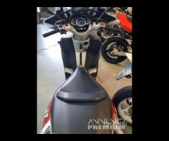 Piaggio MP3 300 - 2017 PATENTE B - FINANZIABILE - 11