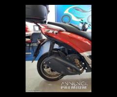 Piaggio MP3 300 - 2017 PATENTE B - FINANZIABILE - 16