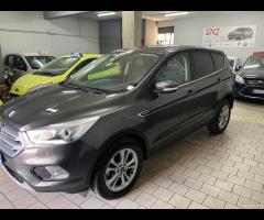 Ford Kuga 1.5 TDCI 120 Powershift Edition garantit - 14