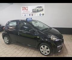 Toyota aygo 1.0 benz x neop 2006