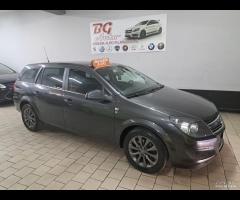 Opel Astra 1.6 gpl unico prop 2010