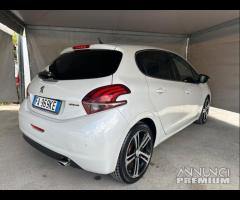 Peugeot 208 PureTech Turbo 110 EAT6 S&S 5 porte GT - 26