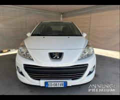 Peugeot 207 1.4 8V 75CV 5p. X Line