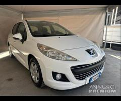 Peugeot 207 1.4 8V 75CV 5p. X Line