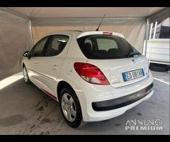 Peugeot 207 1.4 8V 75CV 5p. X Line - 16