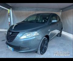 Lancia Ypsilon 0.9 TwinAir 85 CV 5 porte Metano Ec - 1