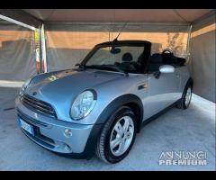 Mini cooper (r56) - 2006