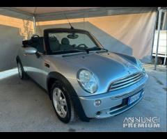 Mini cooper (r56) - 2006