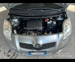 Toyota Yaris 1.0 3 porte Sol