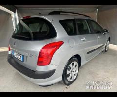 Peugeot 308 1.6 8V HDi 93CV SW Business - 14