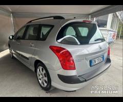 Peugeot 308 1.6 8V HDi 93CV SW Business - 16